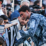 Vlahovic si ferma ancora, lesione al polpaccio: la data in cui la Juve punta a riaverlo a disposizione