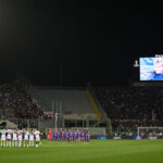 Lutto al braccio e silenzio per Manninger: la Juve ricorda l'ex portiere contro il Bologna