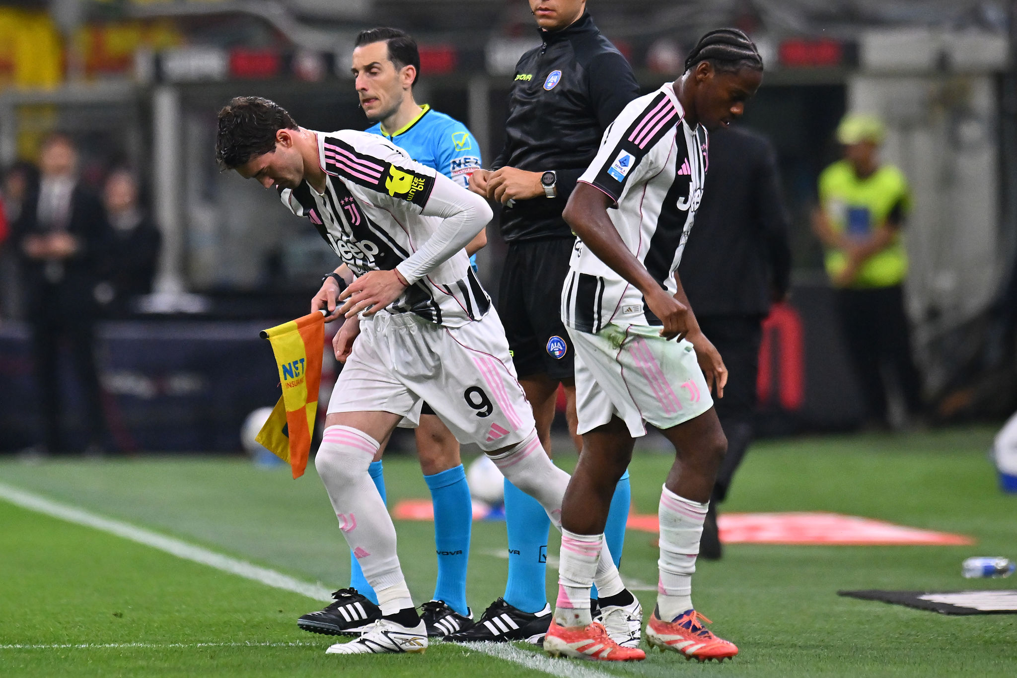 Vlahovic allenatore in panchina: il retroscena da Milan-Juventus