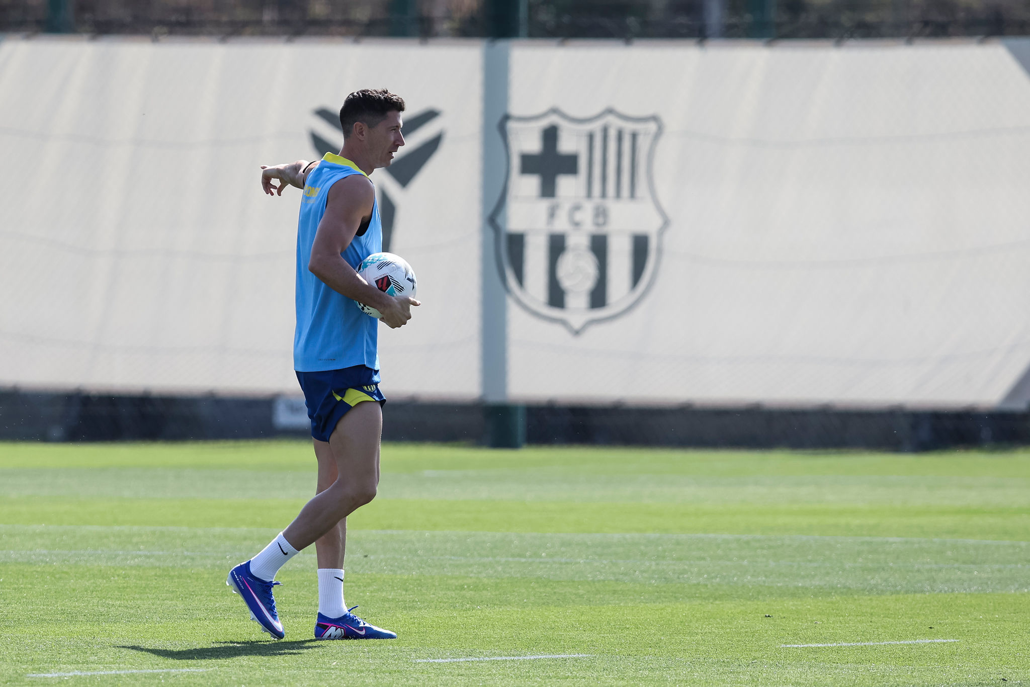 Lewandowski, l’agente a San Siro per Milan-Juve: si entra nel vivo della trattativa