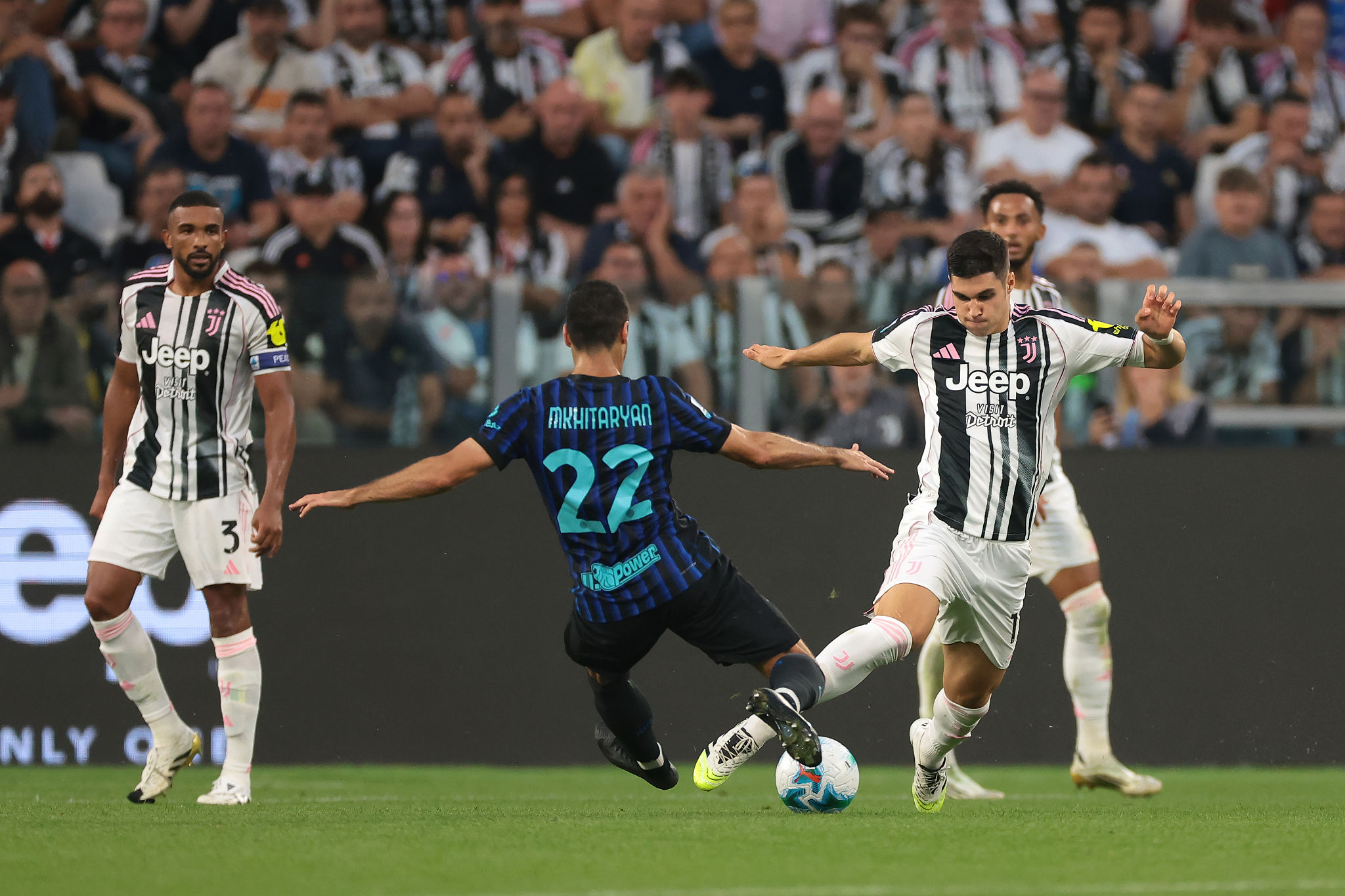 Difesa Juve a rischio: Bremer e Kelly diffidati prima del Milan