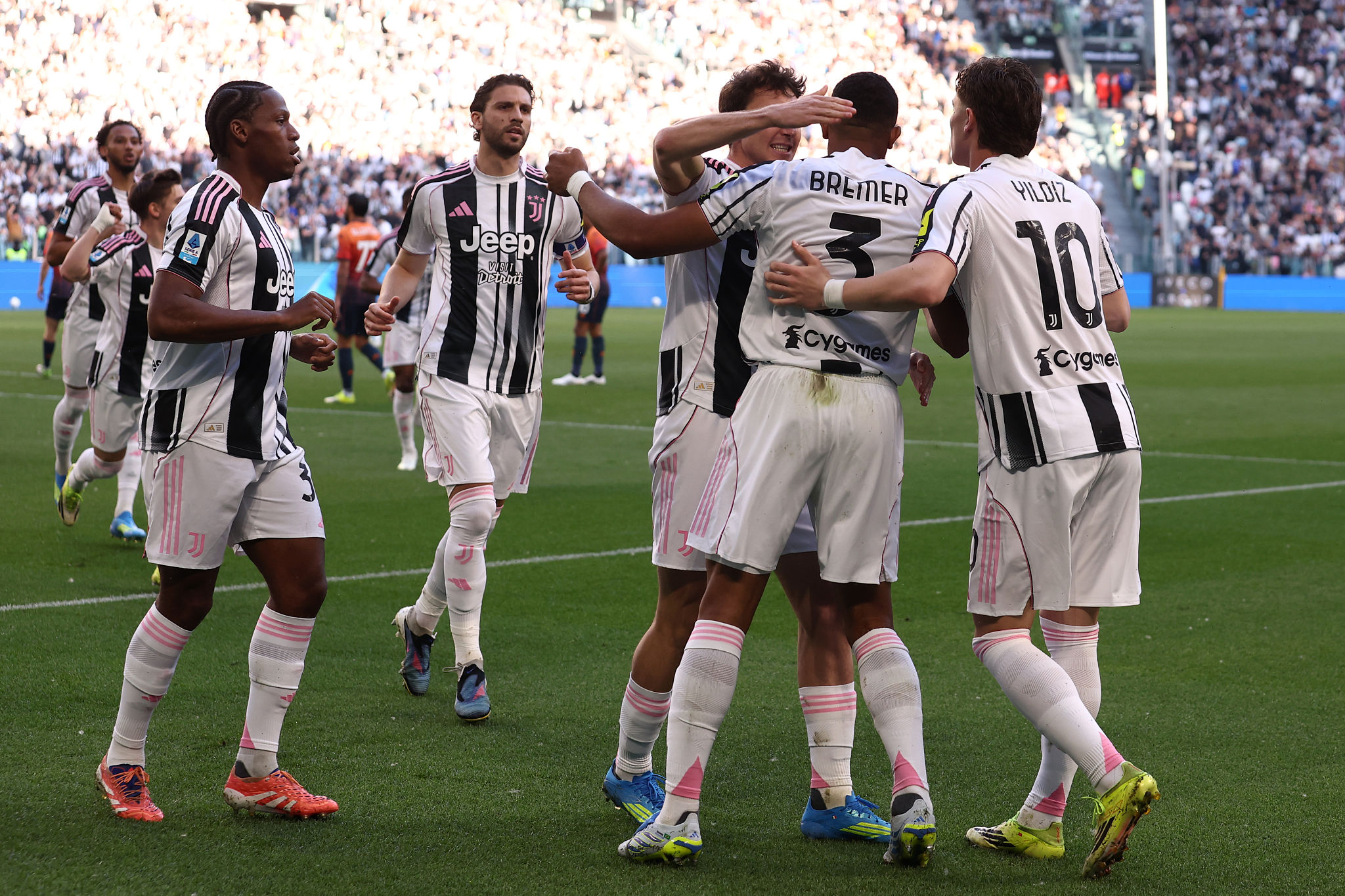 Bremer, gol regolare e rigore contro: l'analisi degli episodi di Juventus-Genoa