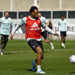 Openda verso l'addio alla Juventus: il Lens spera nel ritorno