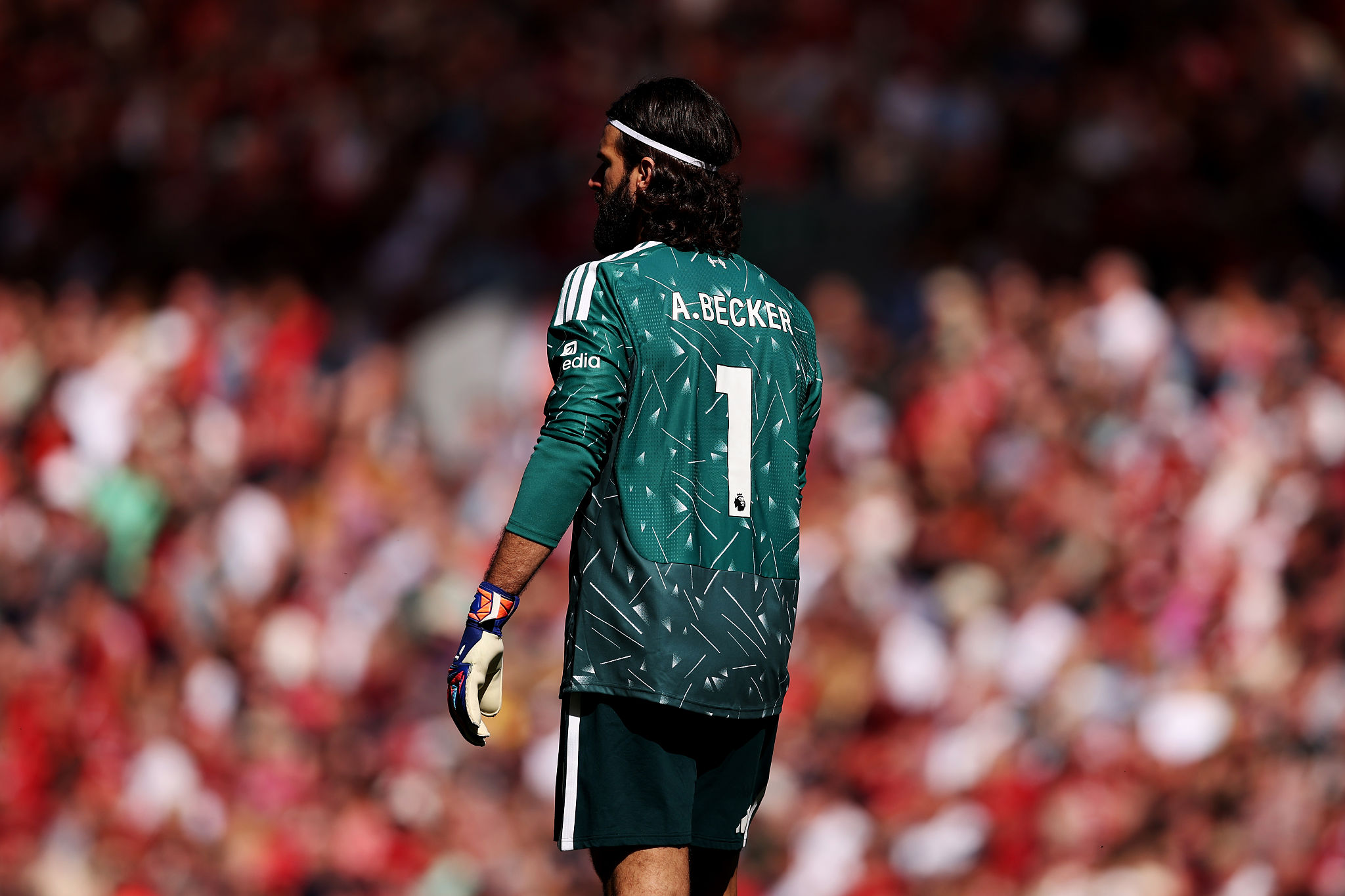 Juve, piano a costo zero per la porta: Suzuki in prestito, Alisson nel 2027