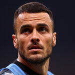 Kostic e Cabal verso l'addio: la Juventus pianifica due cessioni con strategie diverse