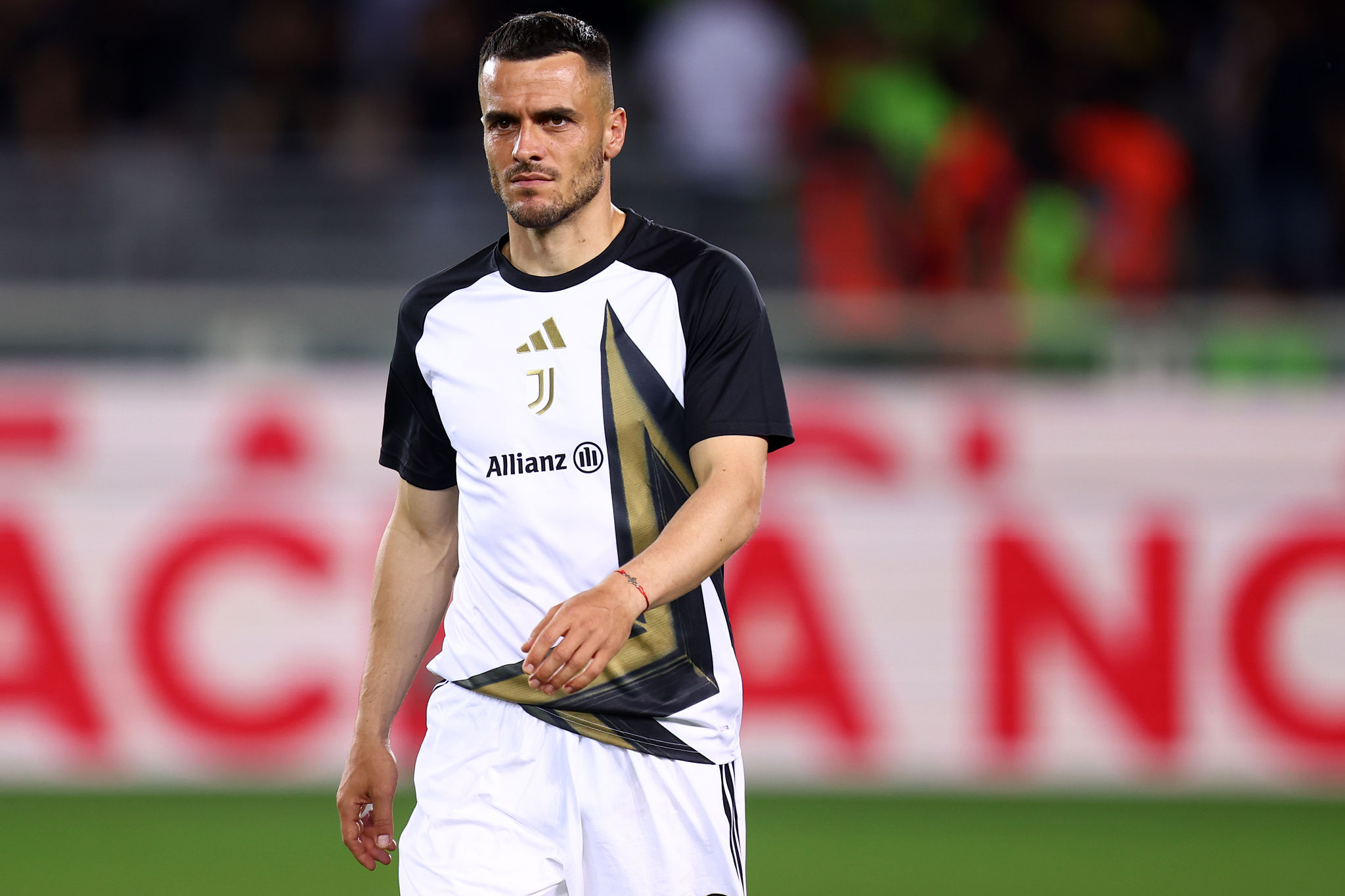 Kostic, addio alla Juventus: decisione presa