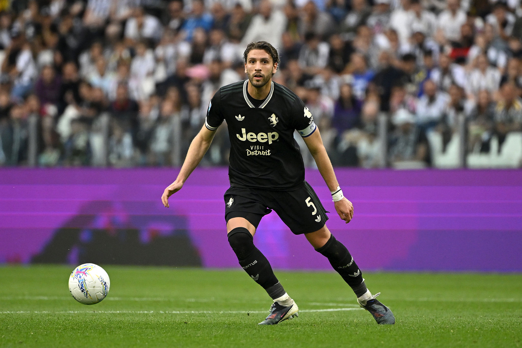 Juve, Locatelli e Holm non si fermano: il retroscena dalla Continassa