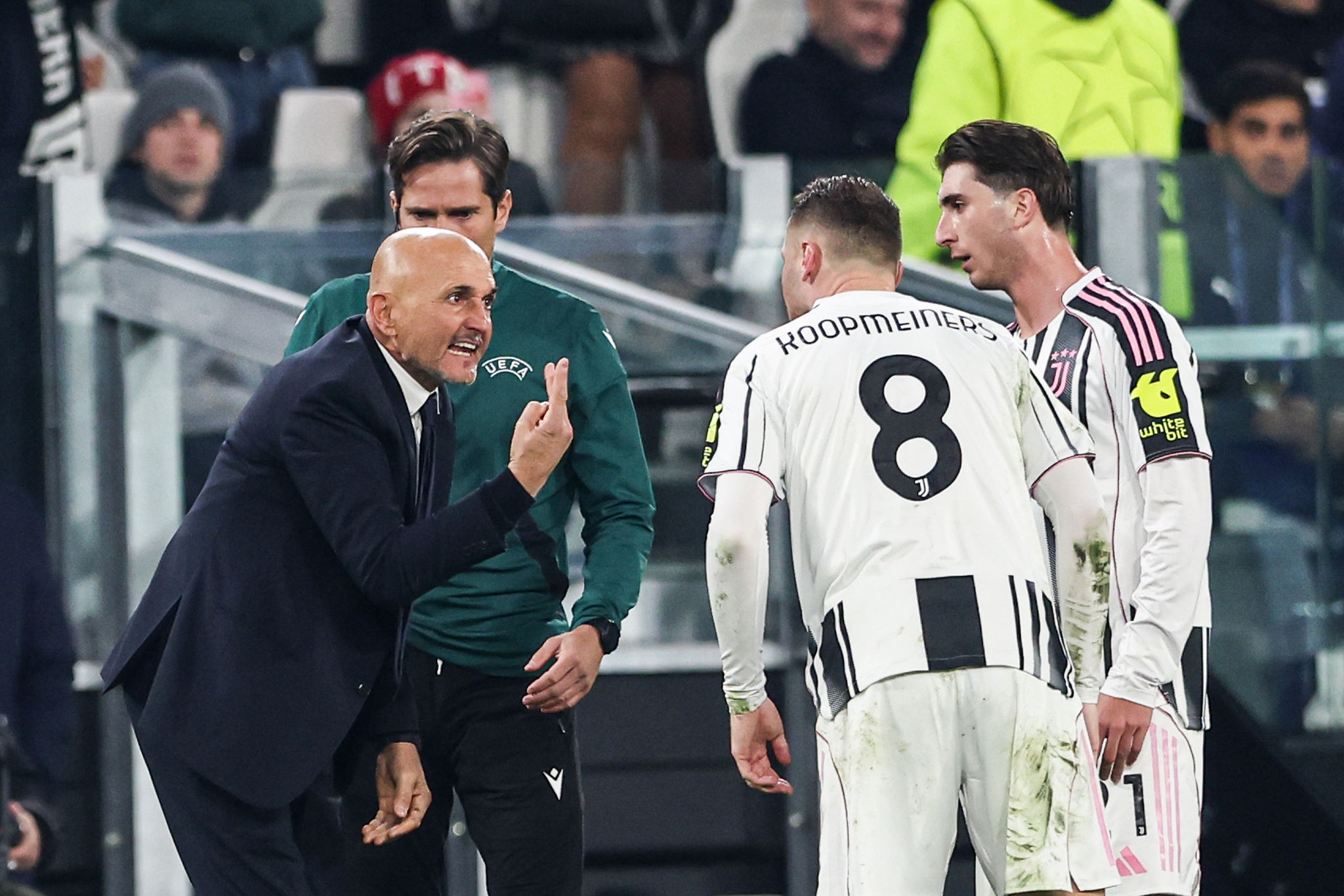 “Vuoi giocare o no?”: lo sfogo di Spalletti a Koopmeiners fotografa la tensione in casa Juventus