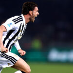 La Juve non molla Vlahovic: pronta una nuova offerta per il rinnovo