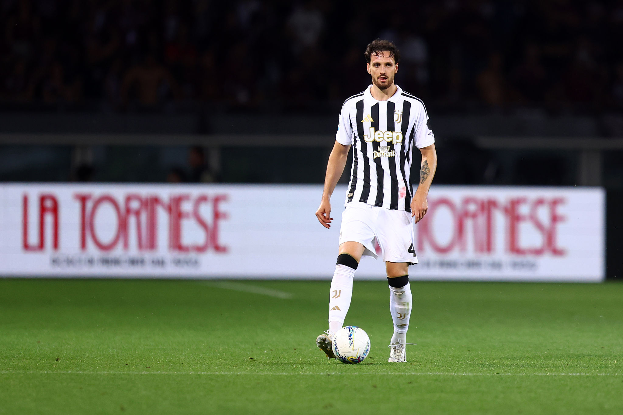 Juventus, Gatti nel mirino di Roma e Napoli: il club fissa il prezzo del difensore