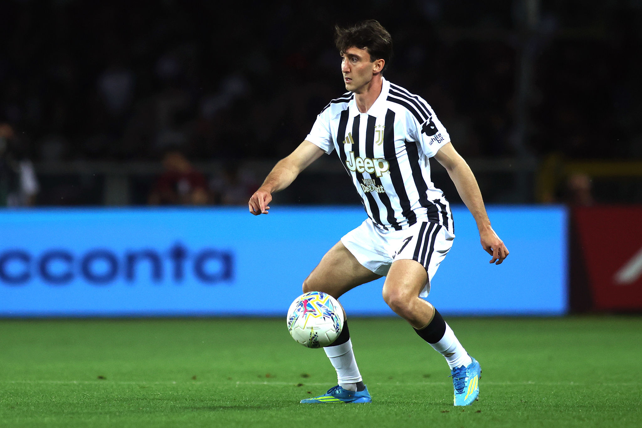 Cambiaso, la Juve valuta il futuro del suo esterno: cosa filtra su Chelsea e Barcellona