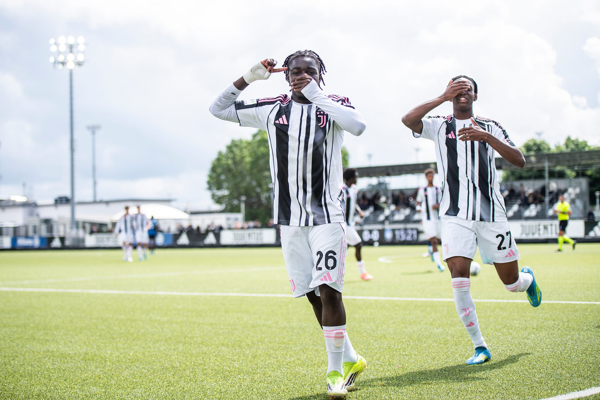 La Juventus blinda il talento Grelaud: accordo fino al 2028