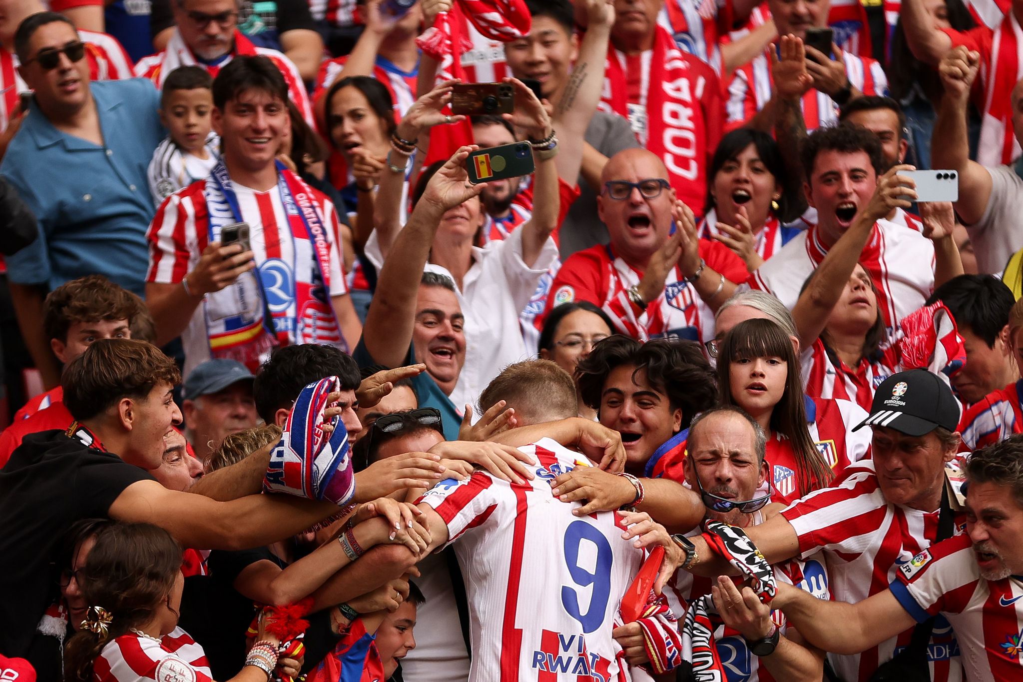 Sorloth resta all’Atletico Madrid, dalla Spagna: Simeone vuole trattenerlo in rosa