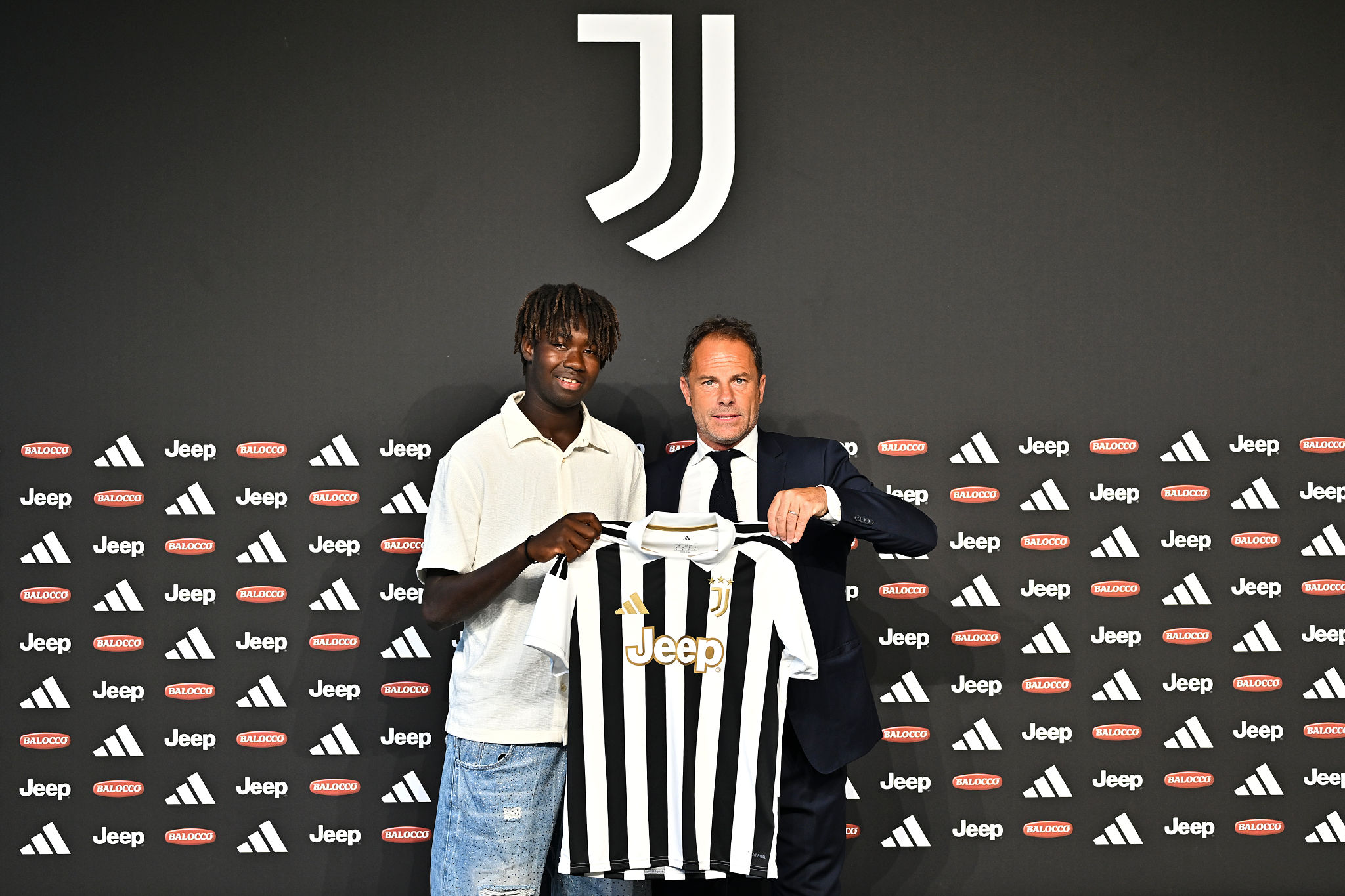 Mamadou Pamé firma il primo contratto da professionista con la Juventus