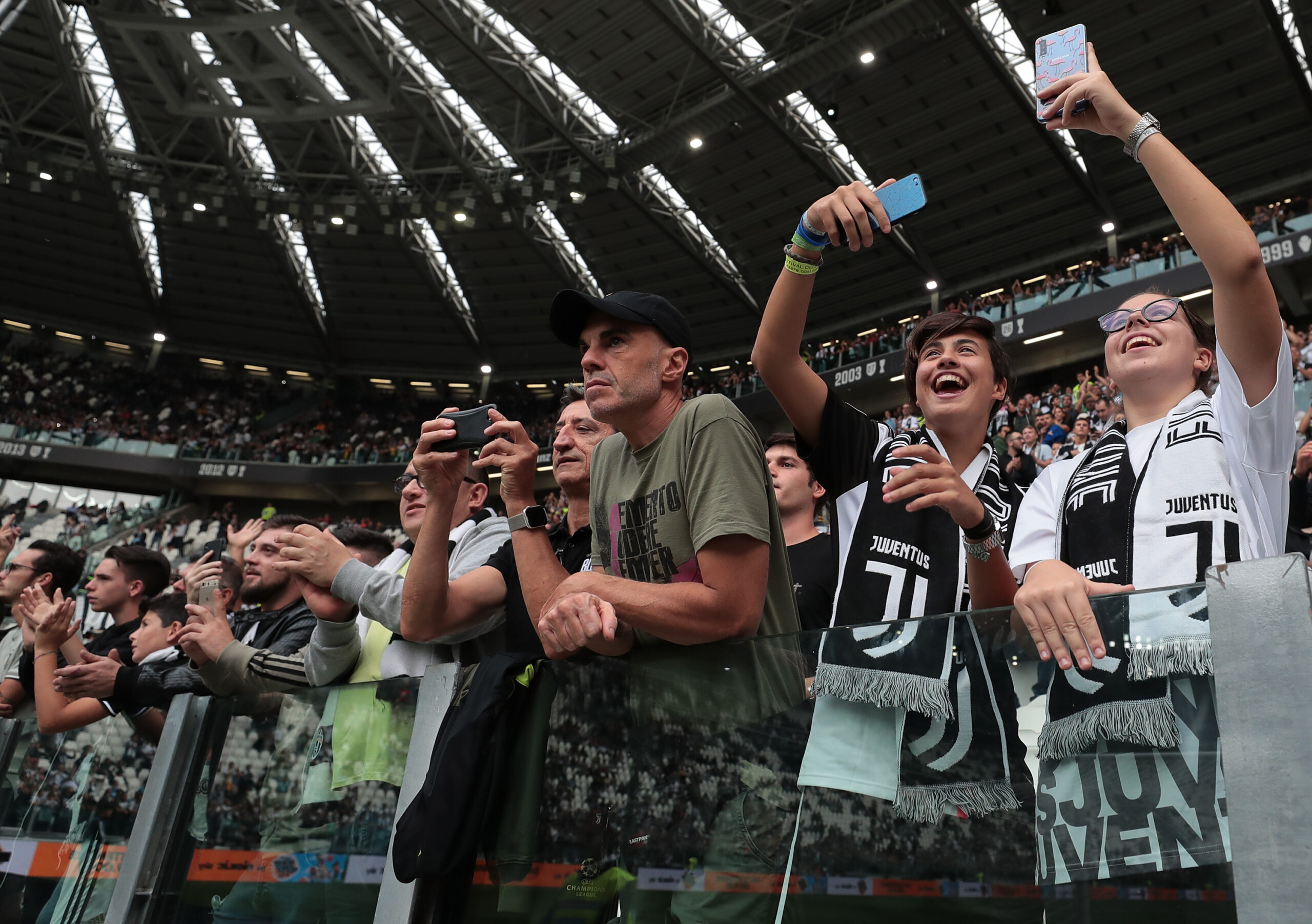 Sondaggio Juve per Taylor, la Lazio alza il muro: chiesti 50 milioni