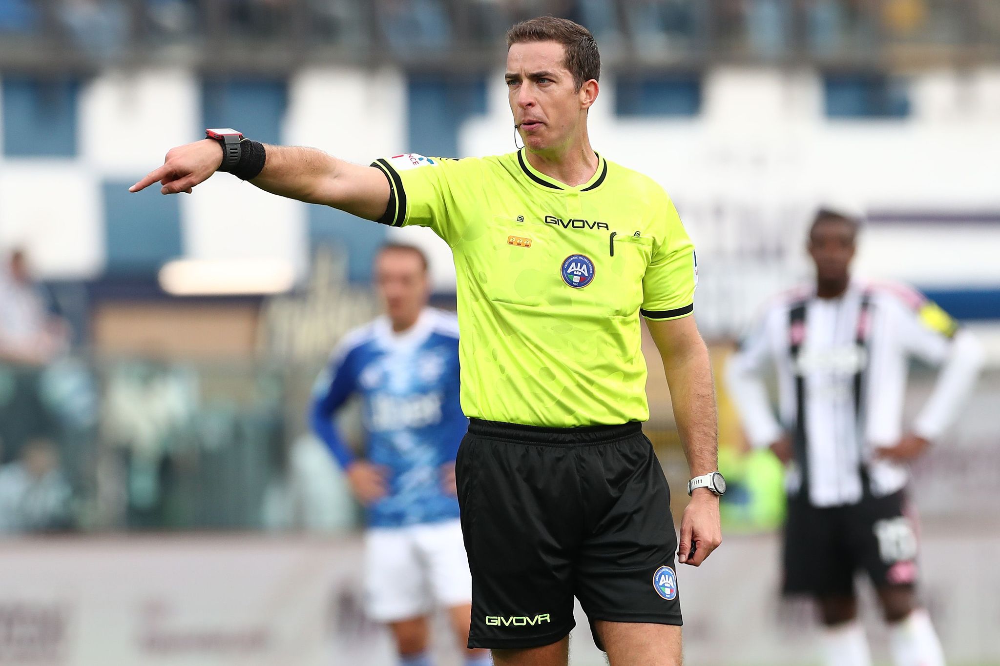 Ayroldi arbitra Frosinone-Juventus: i precedenti con i bianconeri