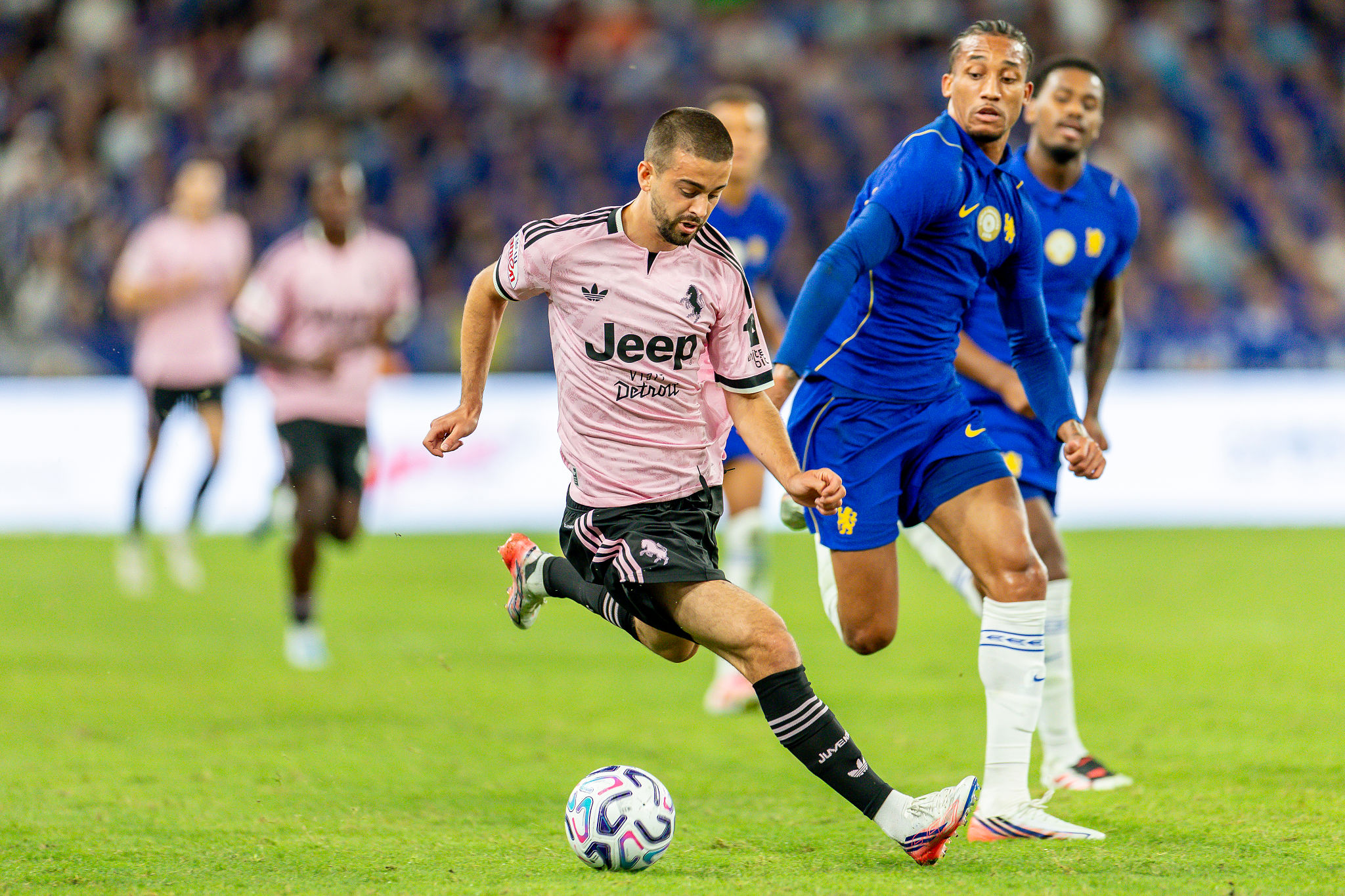 Zhegrova chiude al mercato: 'Voglio restare alla Juventus'