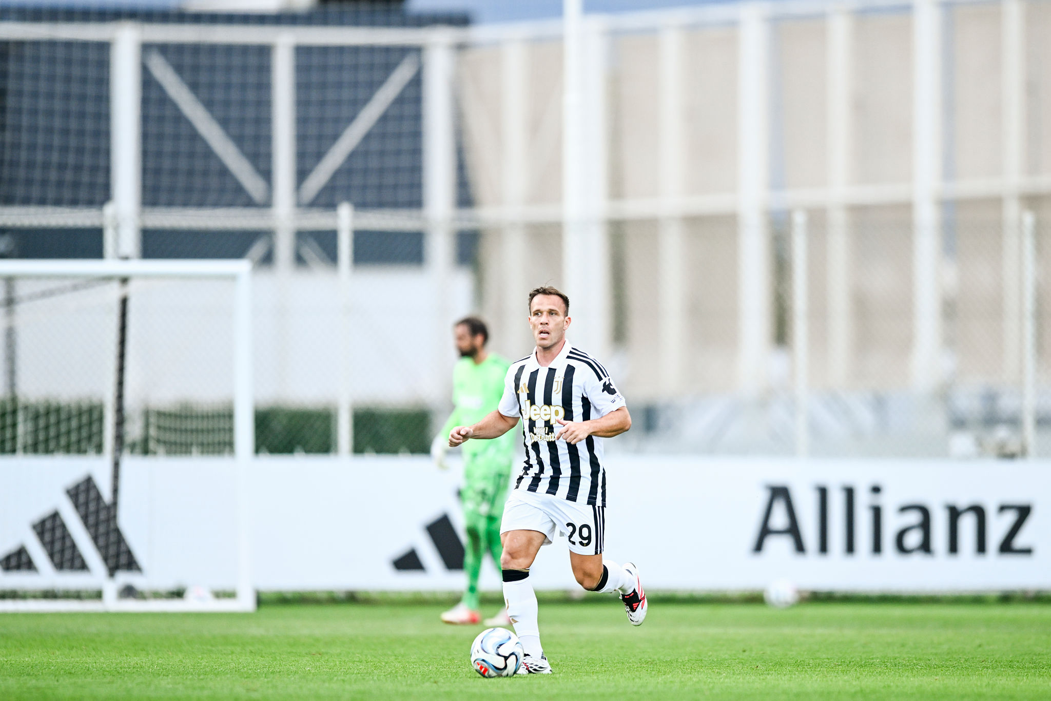 Arthur verso la risoluzione con la Juve? Le ultimissime