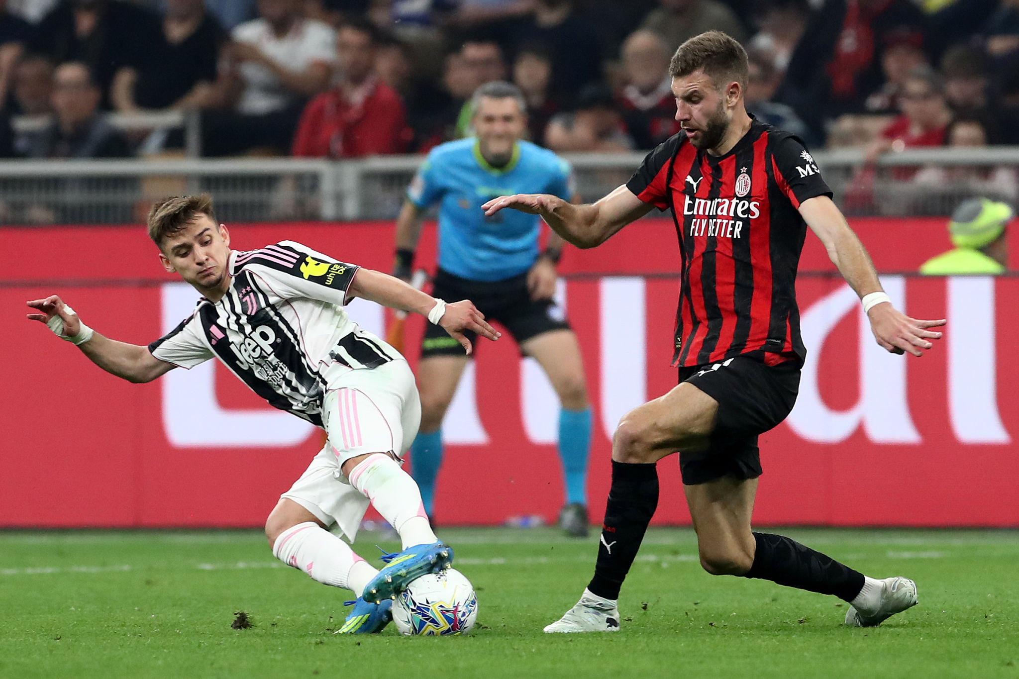 Pavlovic lancia la sfida alla Juventus: "Conceicao è veloce, meritavamo la vittoria lo scorso anno"