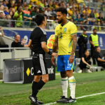 ✗ Douglas Luiz, prestazione solida col Brasile: la sua crescita nella Juve