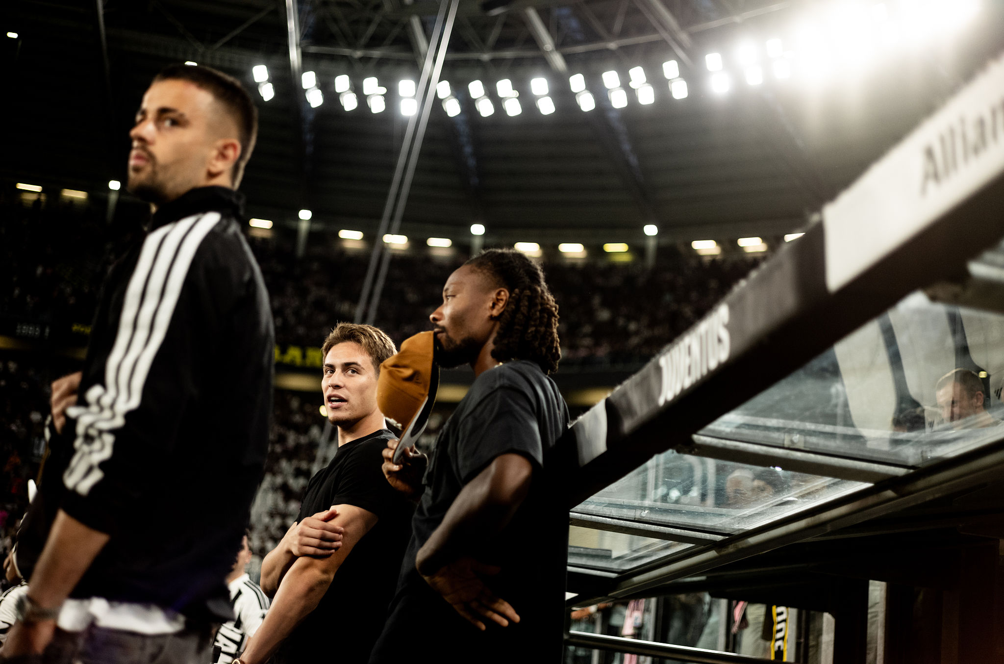 Juventus, Thuram valuta l'operazione: centrocampo in emergenza verso il Milan