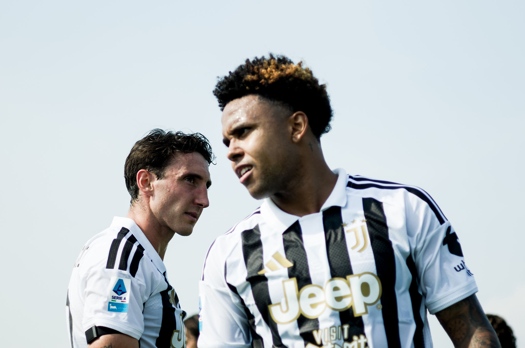 Verso Cagliari-Juve: McKennie vede il record di presenze, Cambiaso torna titolare?