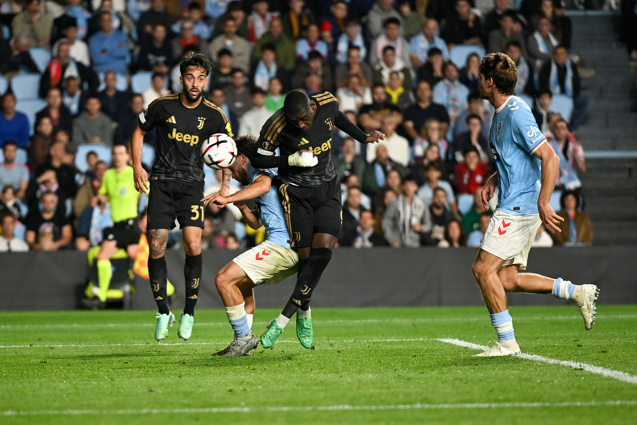 Juve, Kolo Muani: “Grande rimonta. Contento per Woltemade, pronti per la Lazio”